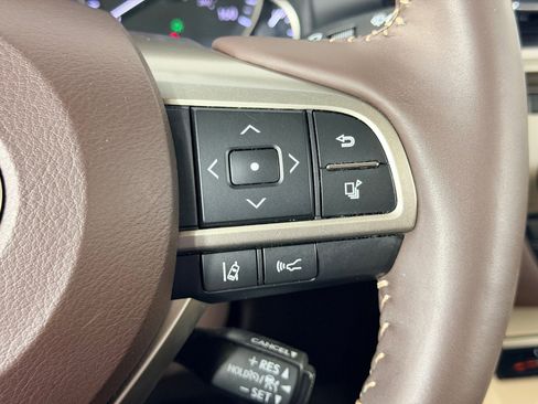 Used 2018 Lexus ES 350 w/ Luxury Package w/Wood Trim FWD image 26