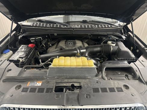 Used 2020 Lincoln Navigator Black Label w/ Cargo Convenience Package image 46