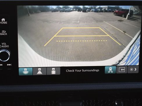 Used 2024 Honda CR-V EX-L image 5