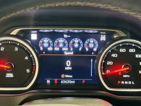 Used 2023 Chevrolet Silverado 2500 High Country image 12