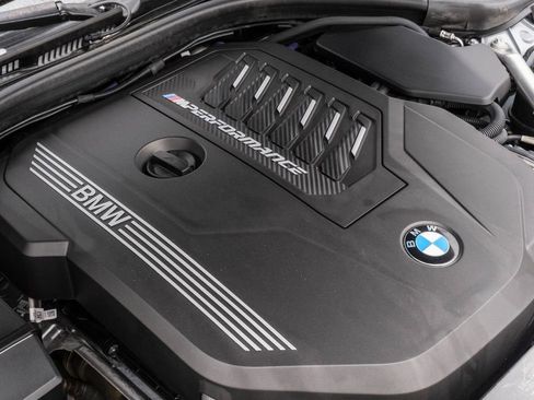 Used 2024 BMW M440i Convertible w/ Premium Package RWD image 33