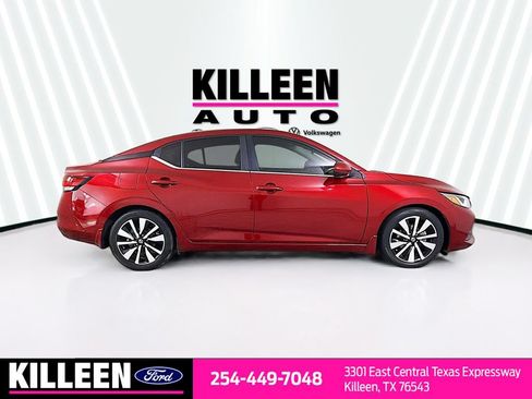 Used 2023 Nissan Sentra SV w/ SV Premium Package FWD image 9