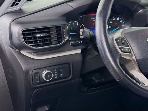 Used 2021 Ford Explorer XLT w/ Equipment Group 202A image 10
