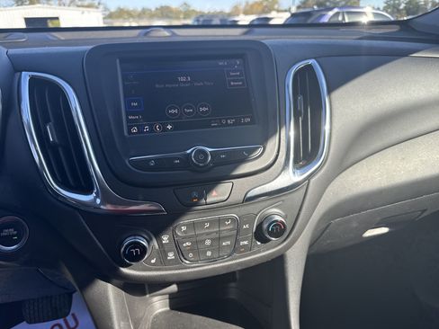 Used 2024 Chevrolet Equinox LT image 19