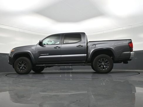 Used 2023 Toyota Tacoma SR5 RWD image 25