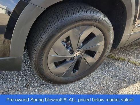 Used 2025 Volkswagen Taos S FWD image 8
