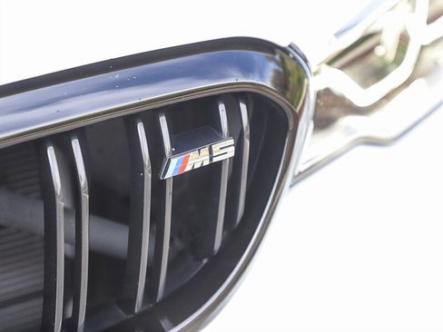 Used 2019 BMW M5 w/ Executive Package image 11