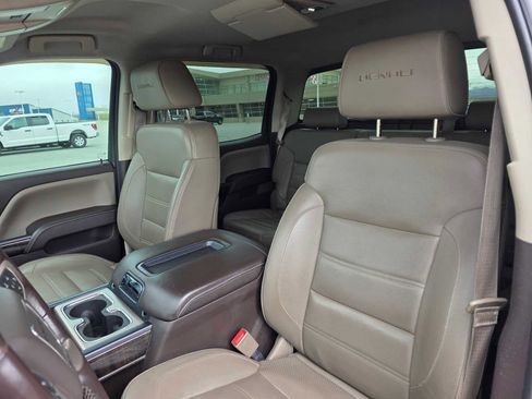 Used 2015 GMC Sierra 3500 Denali AWD/4WD image 21