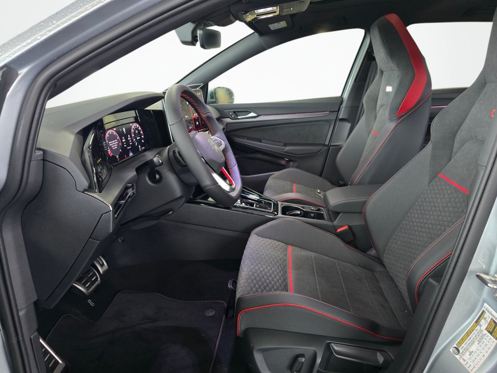 New 2026 Volkswagen GTI SE FWD image 17