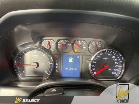 Used 2018 Chevrolet Silverado 1500 W/T RWD image 14