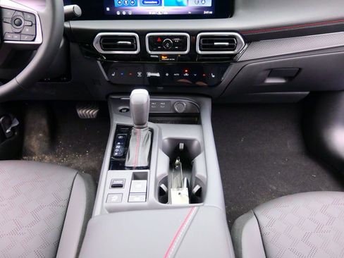 New 2026 Nissan Sentra SR w/ SR Premium Package FWD image 13