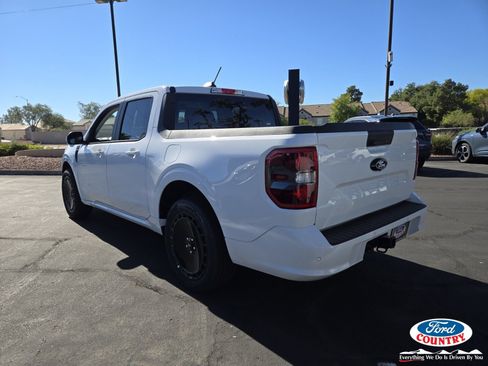 New 2025 Ford Maverick Lobo image 3