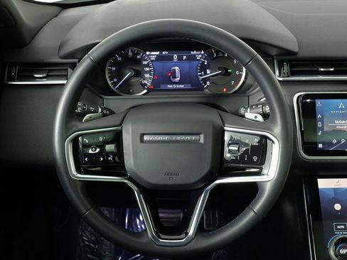 Used 2023 Land Rover Range Rover Velar R-Dynamic S image 37
