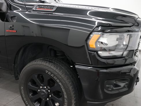 Used 2024 RAM 2500 Big Horn w/ Night Edition AWD/4WD image 24