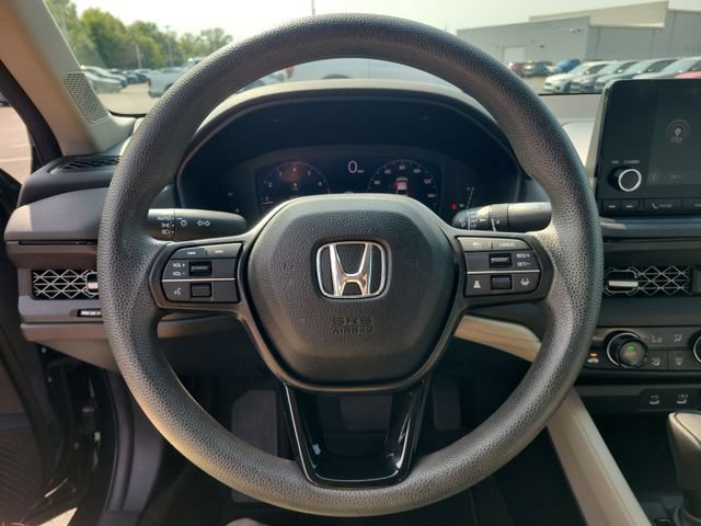 Certified 2023 Honda Accord EX image 32