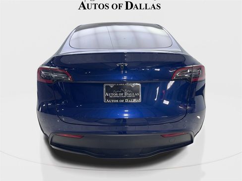 Used 2023 Tesla Model Y 2WD image 7
