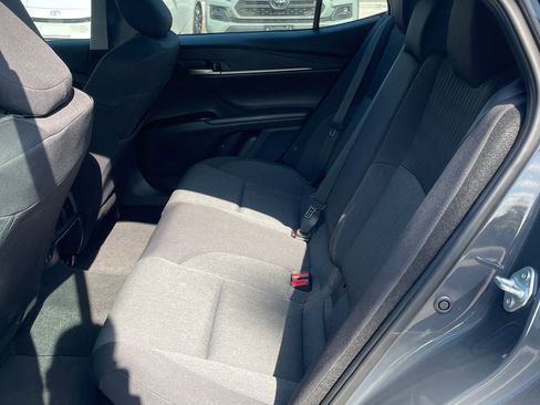 Used 2025 Toyota Camry LE image 12