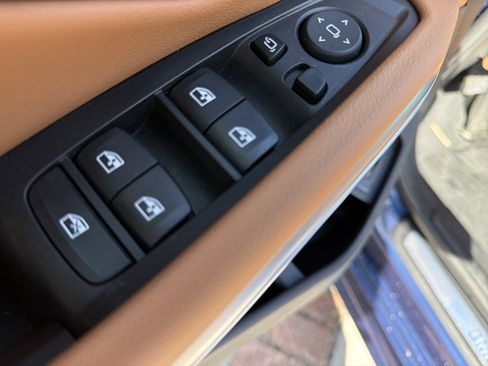 Certified 2024 BMW 330i Sedan image 15