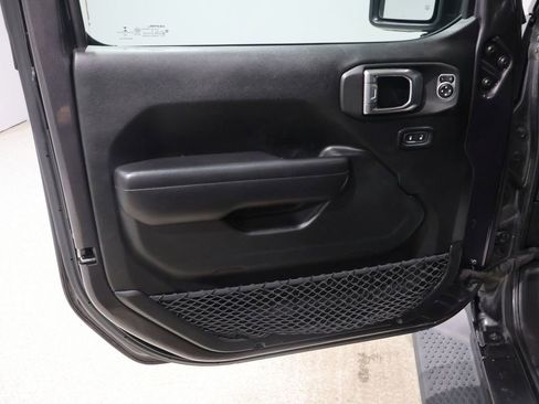 Certified 2020 Jeep Wrangler Unlimited Sport S image 13