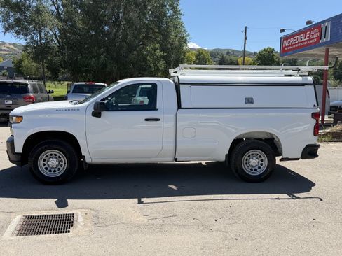 Used 2021 Chevrolet Silverado 1500 W/T RWD image 3