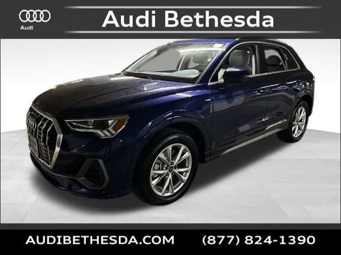 Used 2025 Audi Q3 2.0T Premium w/ Convenience Package image 3