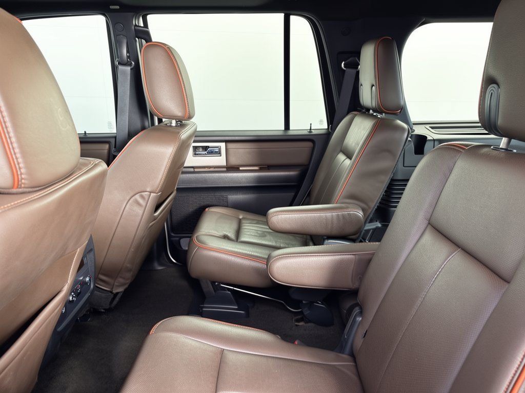 Used 2015 Ford Expedition King Ranch RWD image 25