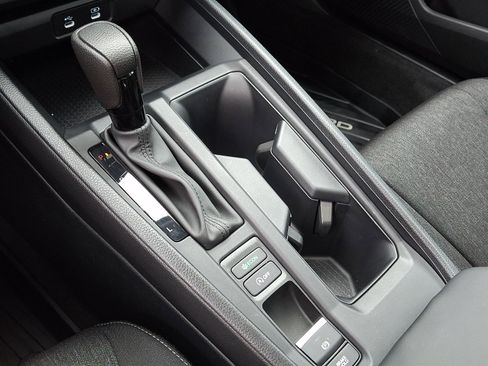 Used 2025 Honda Accord SE image 18