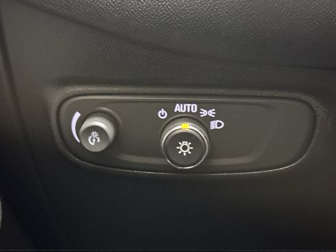 Used 2019 Chevrolet Equinox LT w/ LT True North Edition AWD/4WD image 47