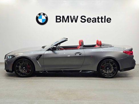 Used 2025 BMW M4 xDrive Competition image 3