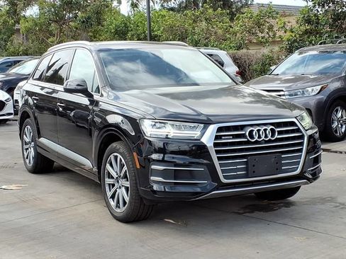 Used 2018 Audi Q7 2.0T Premium Plus w/ Premium Plus Package AWD/4WD image 3