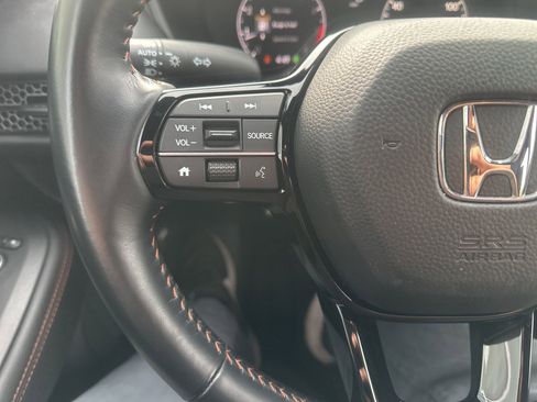 Used 2025 Honda HR-V Sport image 21