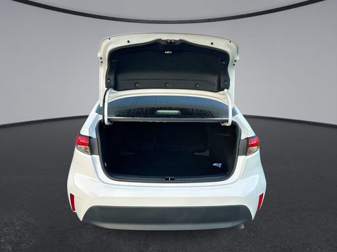 Used 2023 Toyota Corolla LE FWD image 29
