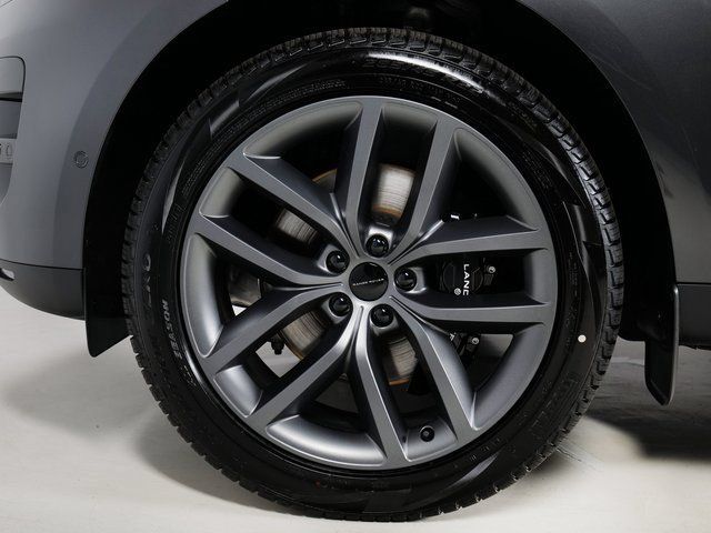 New 2026 Land Rover Range Rover Sport SE AWD/4WD image 9