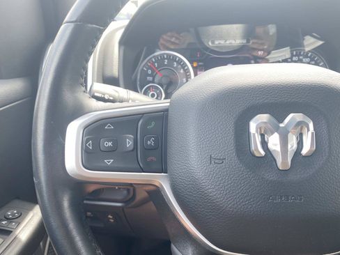 Used 2023 RAM 1500 Big Horn AWD/4WD image 33