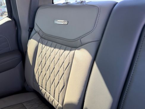 New 2026 Ford F350 Platinum w/ Platinum Plus Package image 30