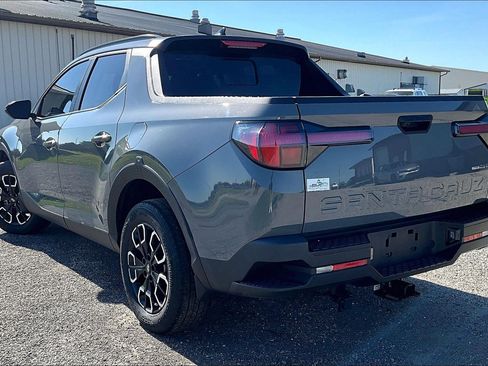 Used 2023 Hyundai Santa Cruz SEL Premium AWD/4WD image 5