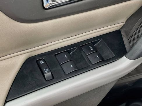 Used 2014 Ford Edge SEL w/ Equipment Group 205A AWD/4WD image 9