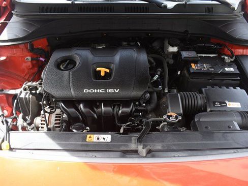 Used 2020 Hyundai Kona SE AWD/4WD image 29