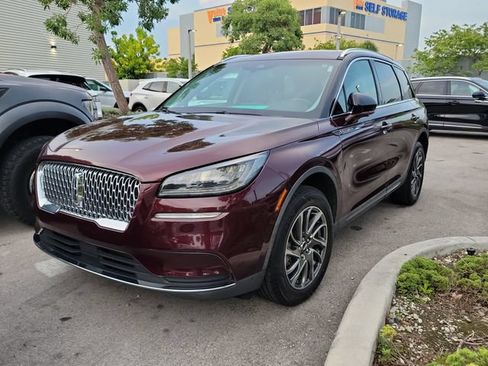 Certified 2021 Lincoln Corsair FWD image 2