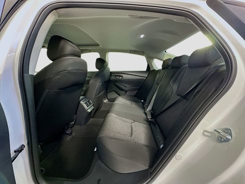 Certified 2025 Honda Accord SE image 16