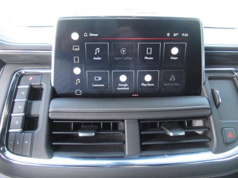 Used 2022 GMC Yukon SLT w/ SLT Luxury Package RWD image 29