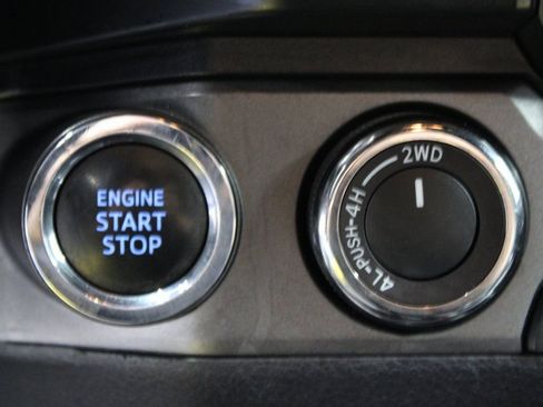 Used 2021 Toyota Tacoma TRD Sport image 48