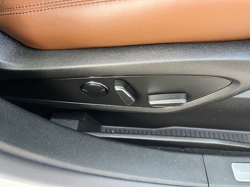 Certified 2023 Lincoln Nautilus Reserve AWD/4WD image 23