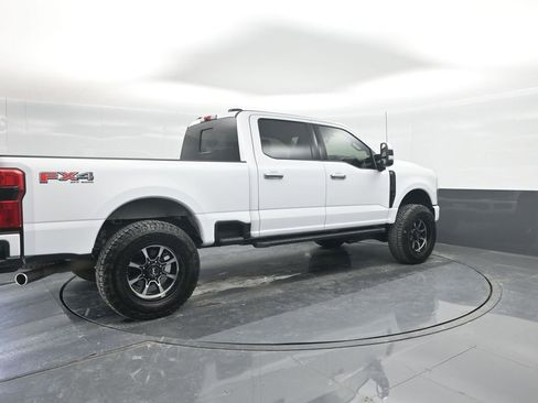 Used 2024 Ford F250 XLT w/ XLT Premium Package image 15