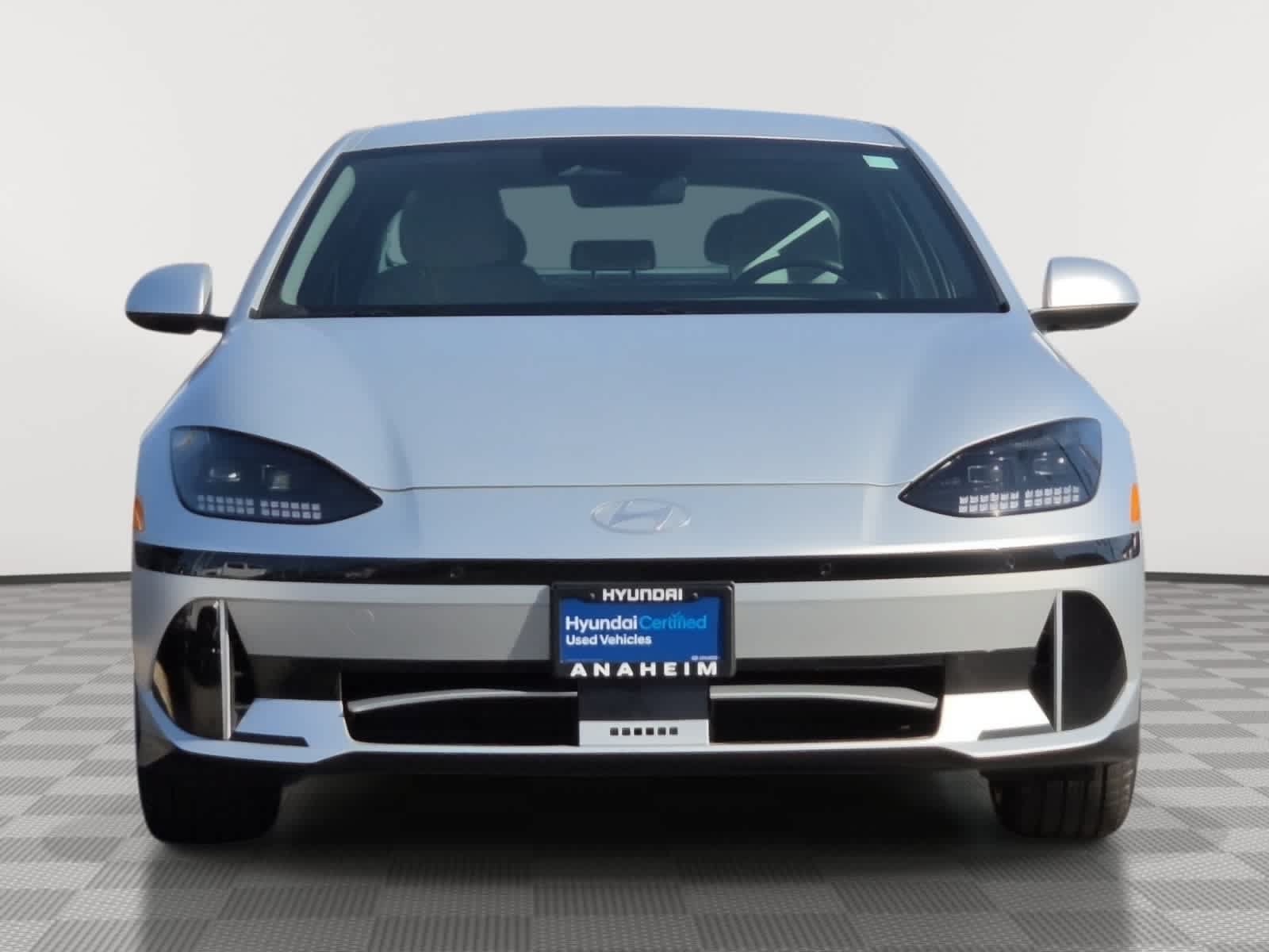 Used 2023 Hyundai Ioniq 6 SEL RWD image 2