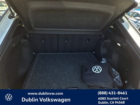 Certified 2023 Volkswagen ID.4 Pro RWD image 23