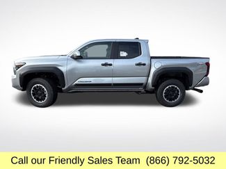 New 2026 Toyota Tacoma TRD Off-Road video 2