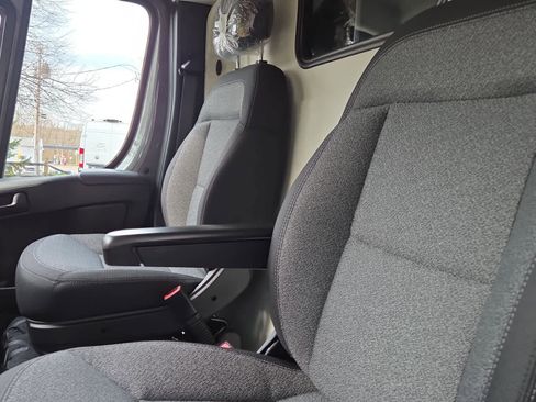 New 2026 RAM ProMaster 2500 image 14