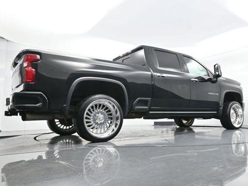 Used 2022 Chevrolet Silverado 2500 High Country w/ Z71 Off-Road Package AWD/4WD image 55