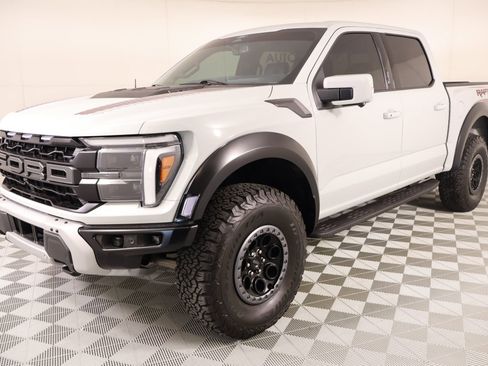 Used 2024 Ford F150 Raptor AWD/4WD image 13